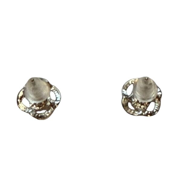 Silver Floral CZ Stone Stud Earrings - Picture 4 of 4